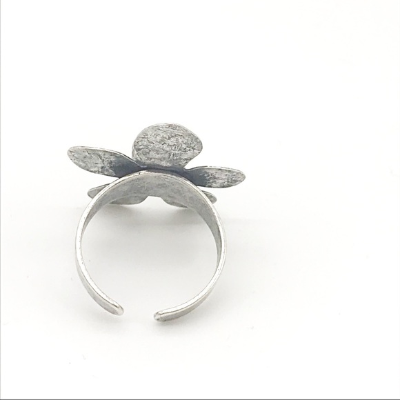 Flower ring-crystal statement ring - Picture 5 of 5